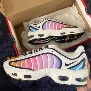 Nike Air Max Tailwind 4 ‘Summer Gradient’